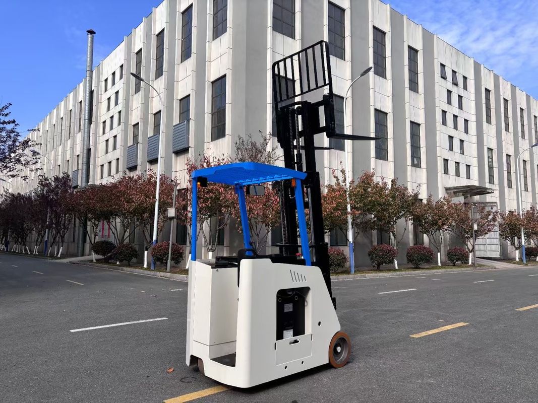 Side Standard  Electric Counter Balance Forklift  Truck Rated Load  2000 KG