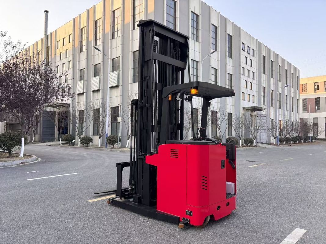 Space-saving Three-way Electric Pallet Stacker  Capacity 1500 KG Lifting Height  7000 MM
